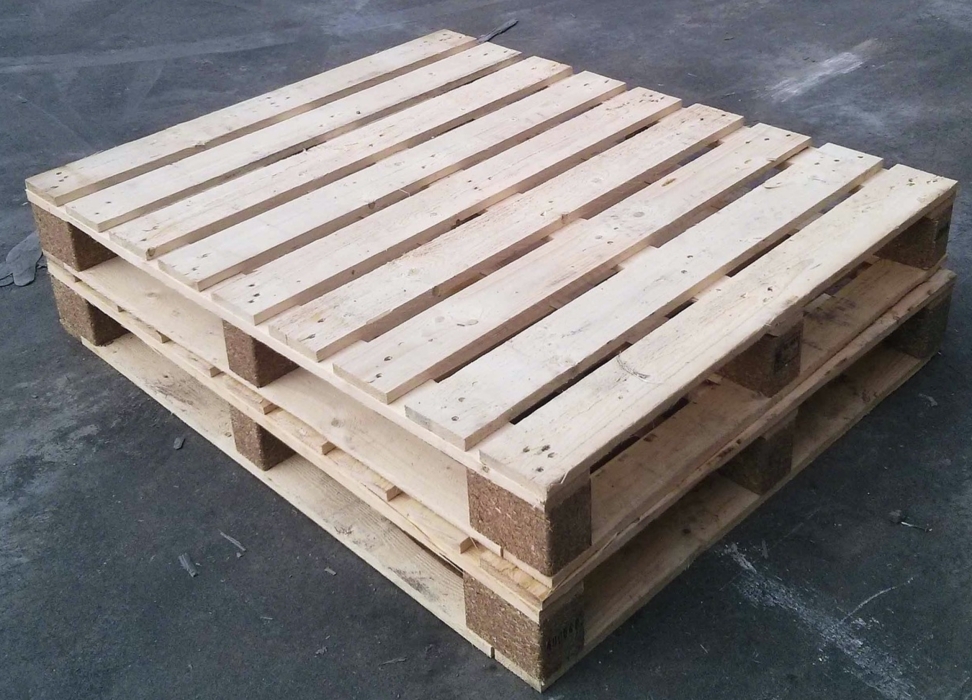 Heat Treated Wooden Pallets